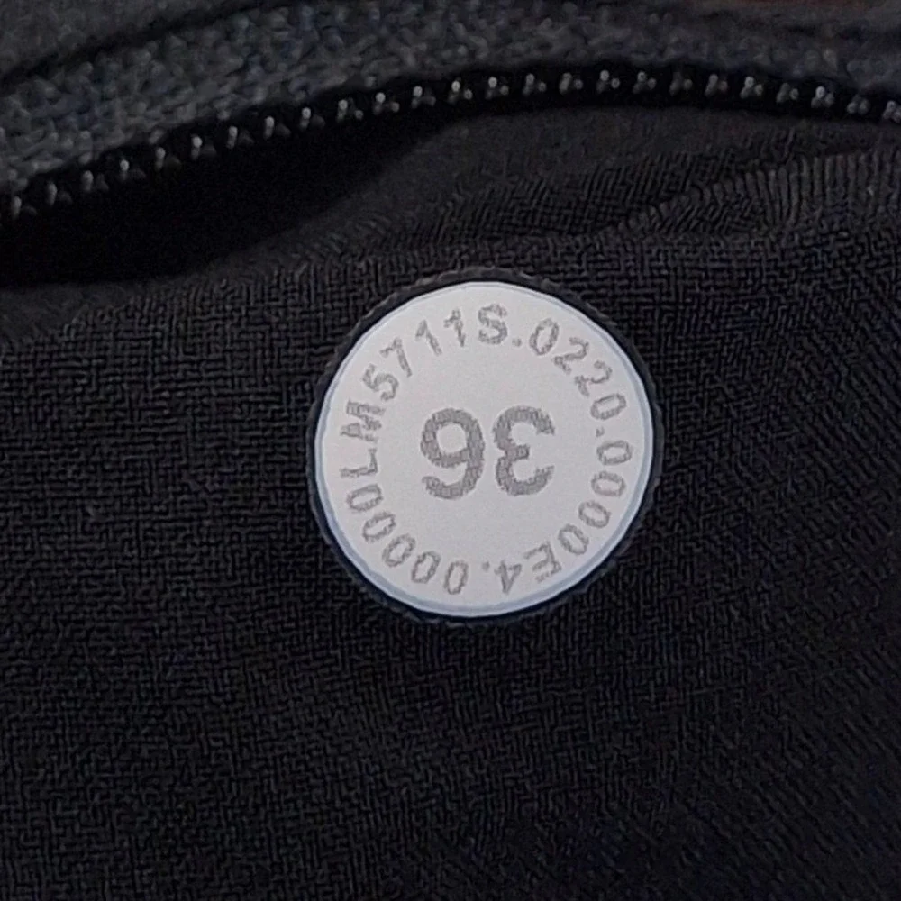 Lululemon Commission Pant Classic Men's 36x32 Charcoal Technical Chino Straight